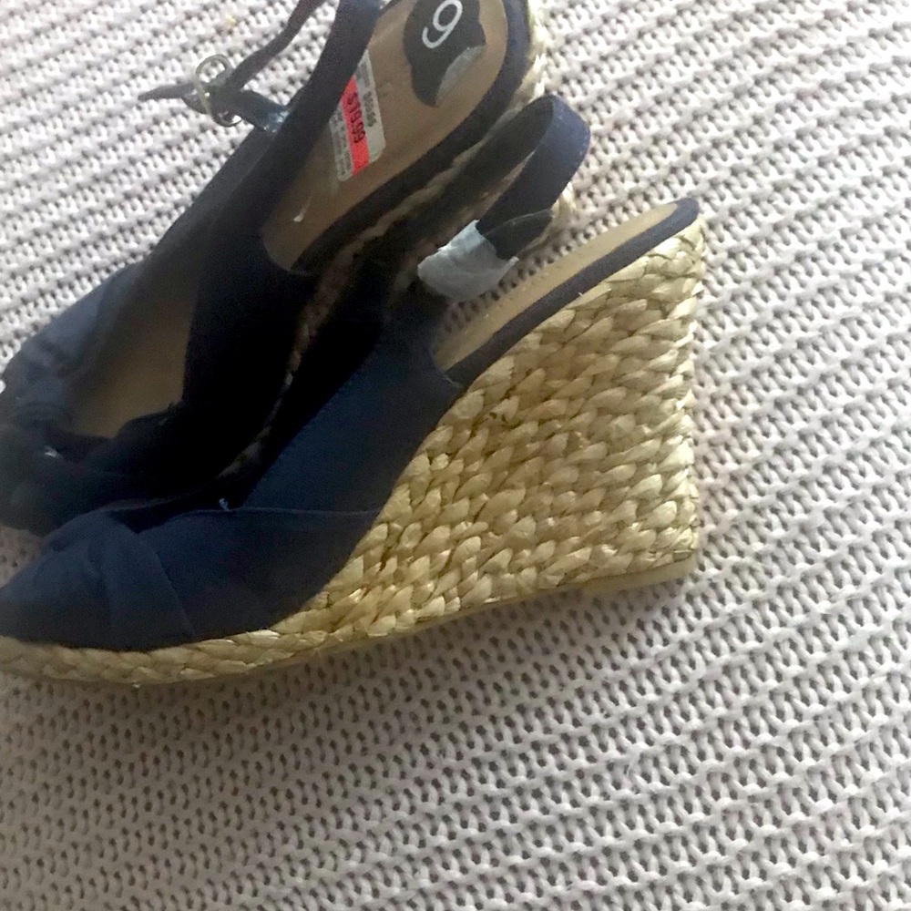 Wedges blue size 9comfortable